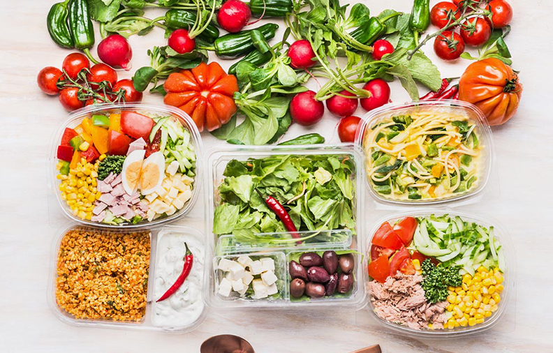 প্লাস্টিকের ফলের সুশি বক্স কীভাবে খাওয়ার জন্য প্রস্তুত খাবারের বাজারকে নতুন আকার দেয়?