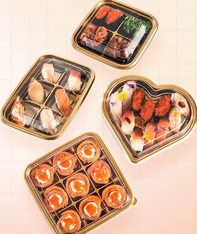 নয়টি গ্রিড পিইটি ব্লিস্টার প্যাকেজিং বক্সের কোন ডিজাইনের বৈশিষ্ট্যগুলি বগির ভিতরে আইটেমগুলিকে স্থানান্তরিত বা সংঘর্ষ থেকে রক্ষা করতে সহায়তা করে?